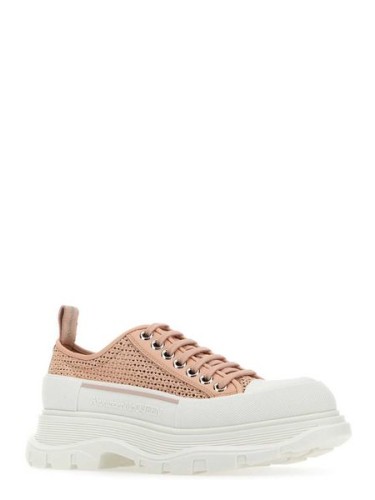 TREAD SLICK SNEAKER