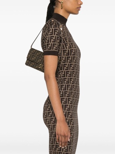 FENDI,BAGUETTE WALLET ON CHAIN