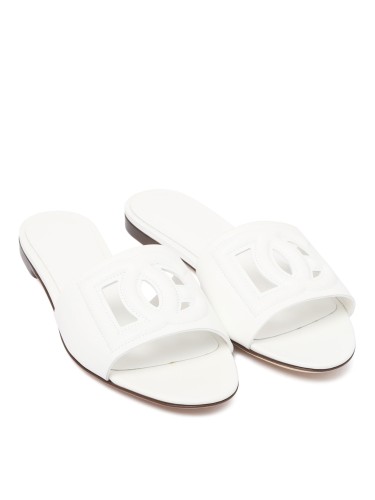 SLIDERS WITH DG LOGO