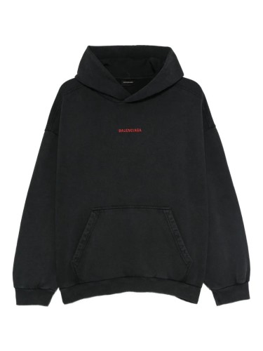 MEDIUM FIT HOODIE